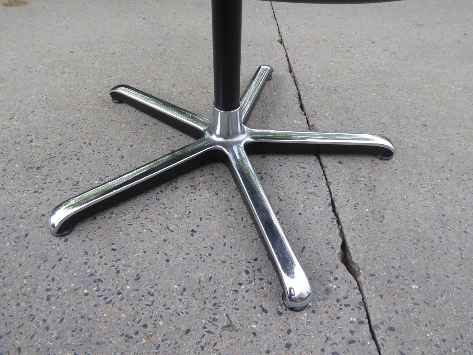 Vitramat Desk Chair By Wolfgang Mueller, 1976 photo vinterior