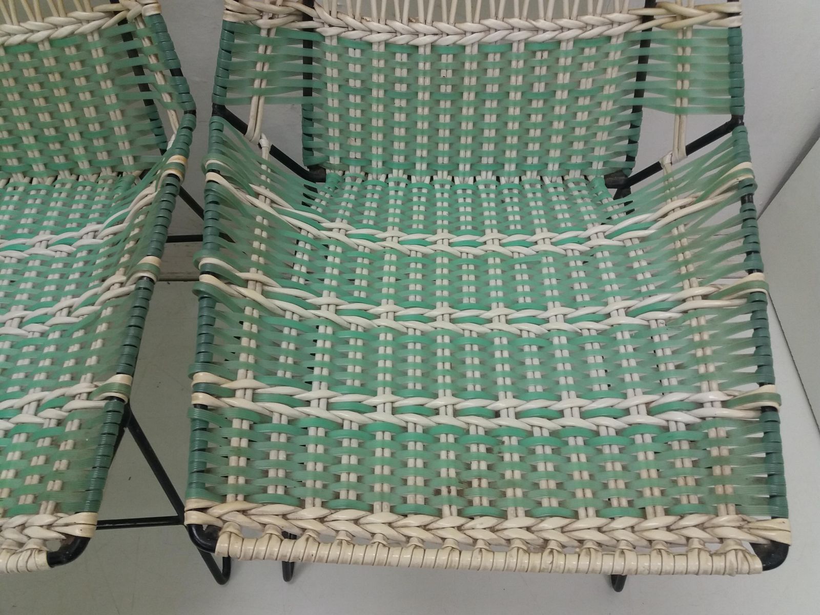 Paar Gevlochten Fauteuils + Vertex Tafel, Tsjecho Slowakije, 1960 photo Tuinmeubelen