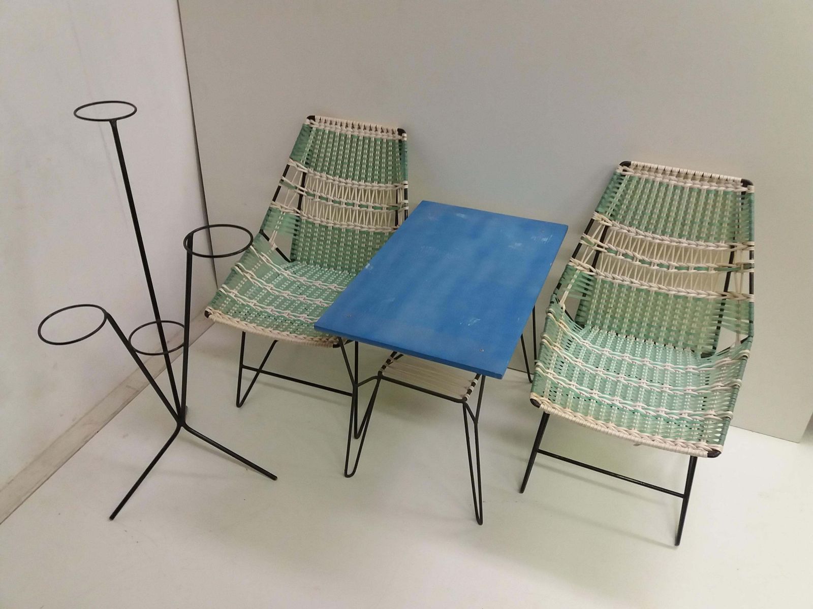 1478.0 Paar Gevlochten Fauteuils + Vertex Tafel, Tsjecho Slowakije, 1960 photo