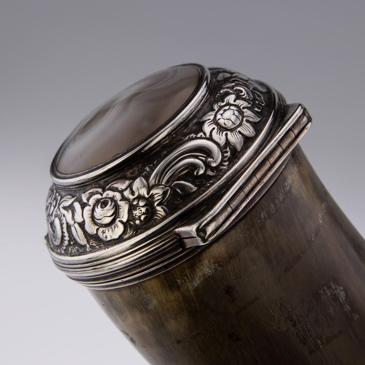 photo furniture 19th Century Scottish Horn, Banded Agate & Solid Silver Table Snuff Mull, C.1870