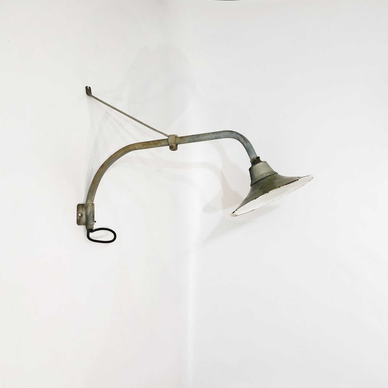 850.0 Large Greek Industrial Wall Light 1b Brutalist Outdoor Lamps Commercial Lighting photo