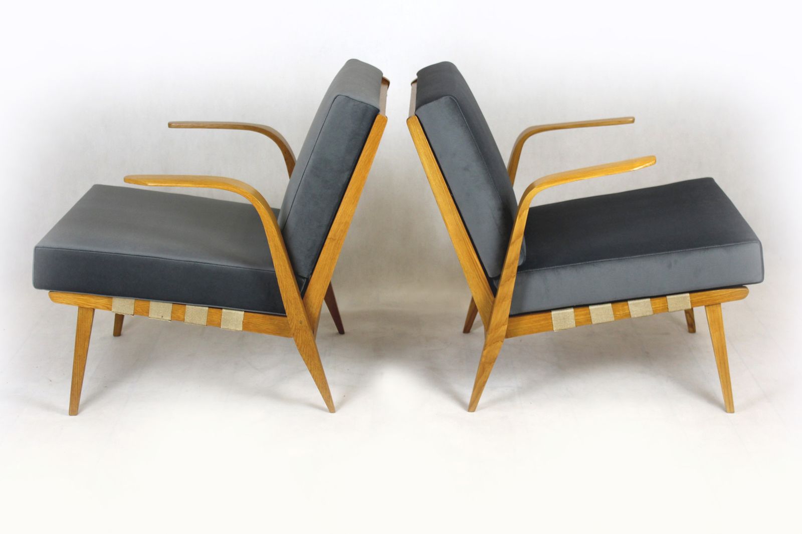 photo vintage Mid Century Bentwood Armchairs From Drevozpracujici Druzstvo, 1962, Set Of 2