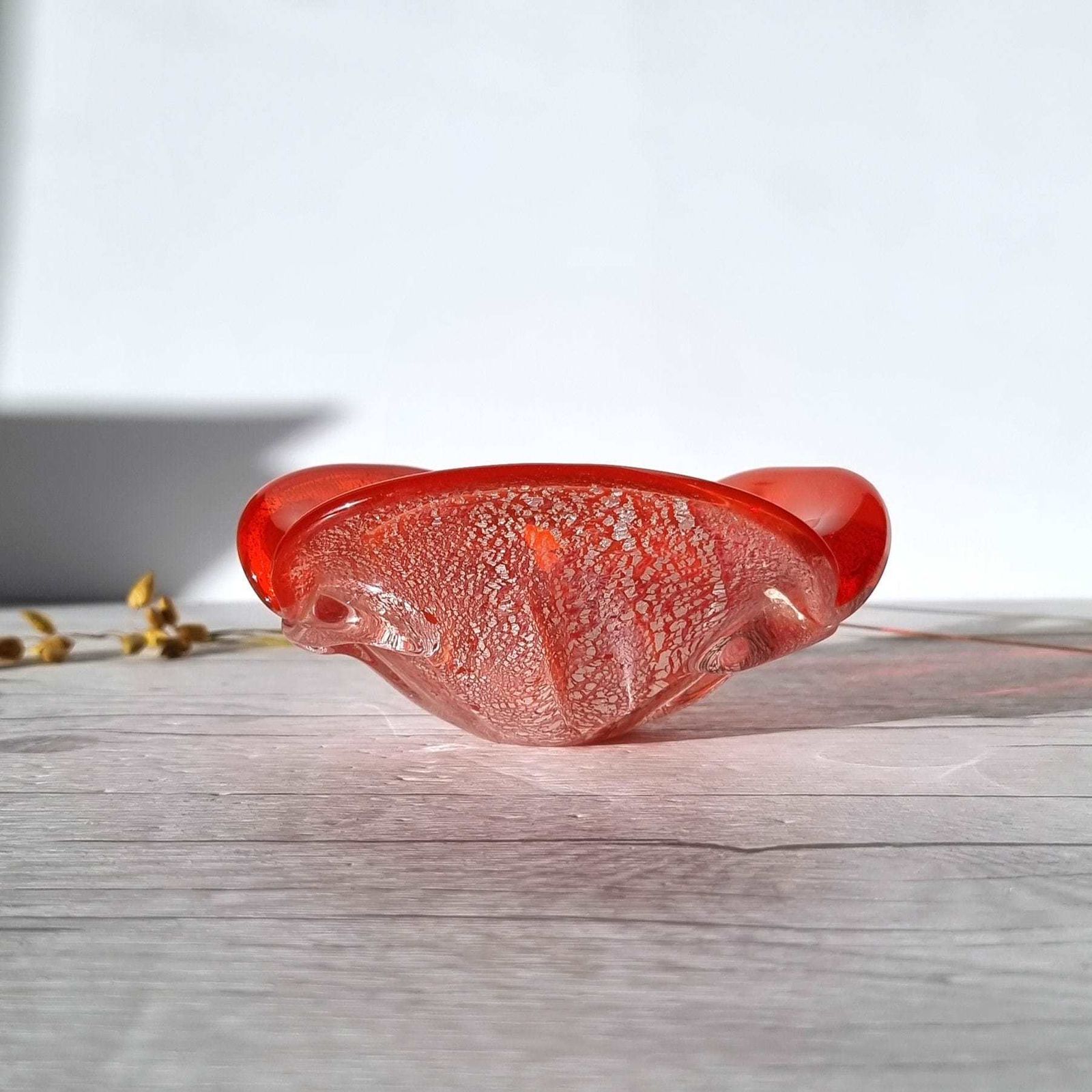 Murano Vetro Artistico Veneziano Candy Apple And Silver Avventurine Cased Sculptural Dish, 1960s 70s