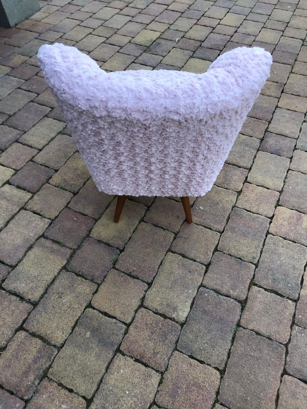 1950s Cocktail Chair Pink Faux Fur photo Furniture