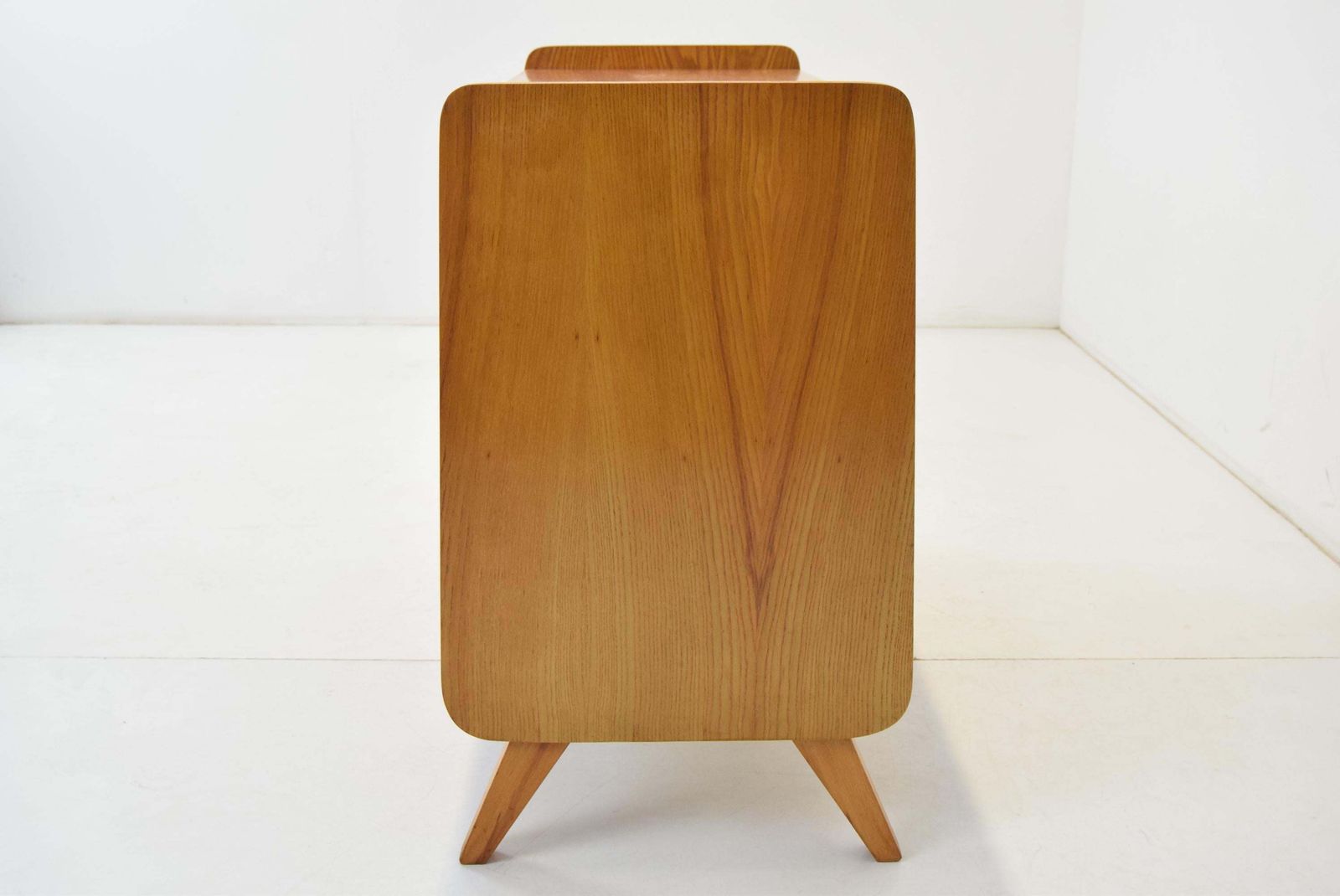 Mid Century Dresser/Tatra Pravenec,1960's. photo vinterior