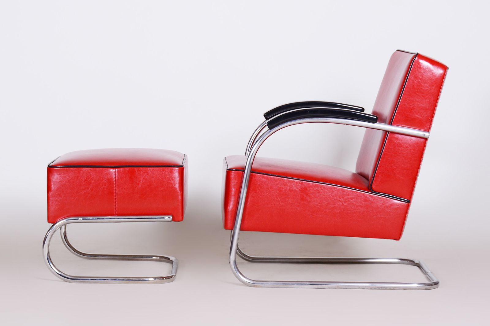 Red Mucke Melder Armchair Set  1930s Czechia photo Furniture