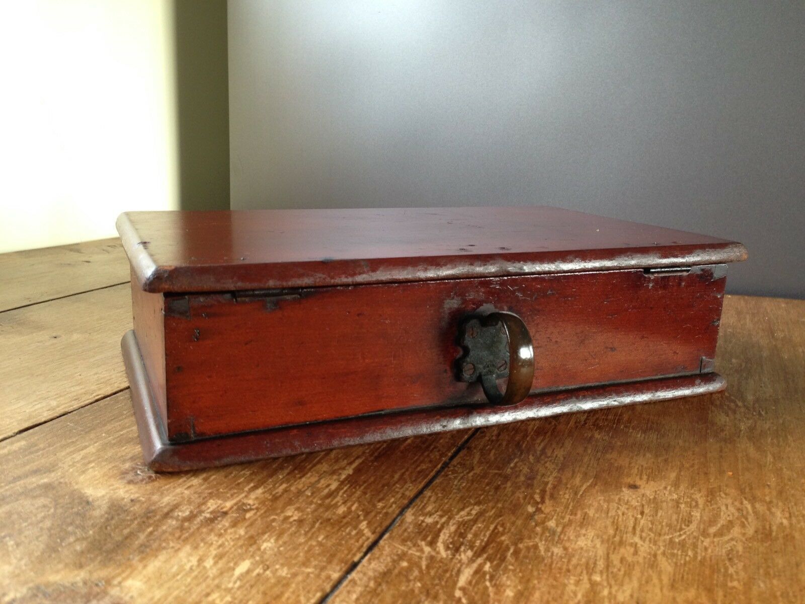 Rare Antique Victorian Glass Front Wooden Cigar Box Shop Counter Display Waiter photo Home Decor