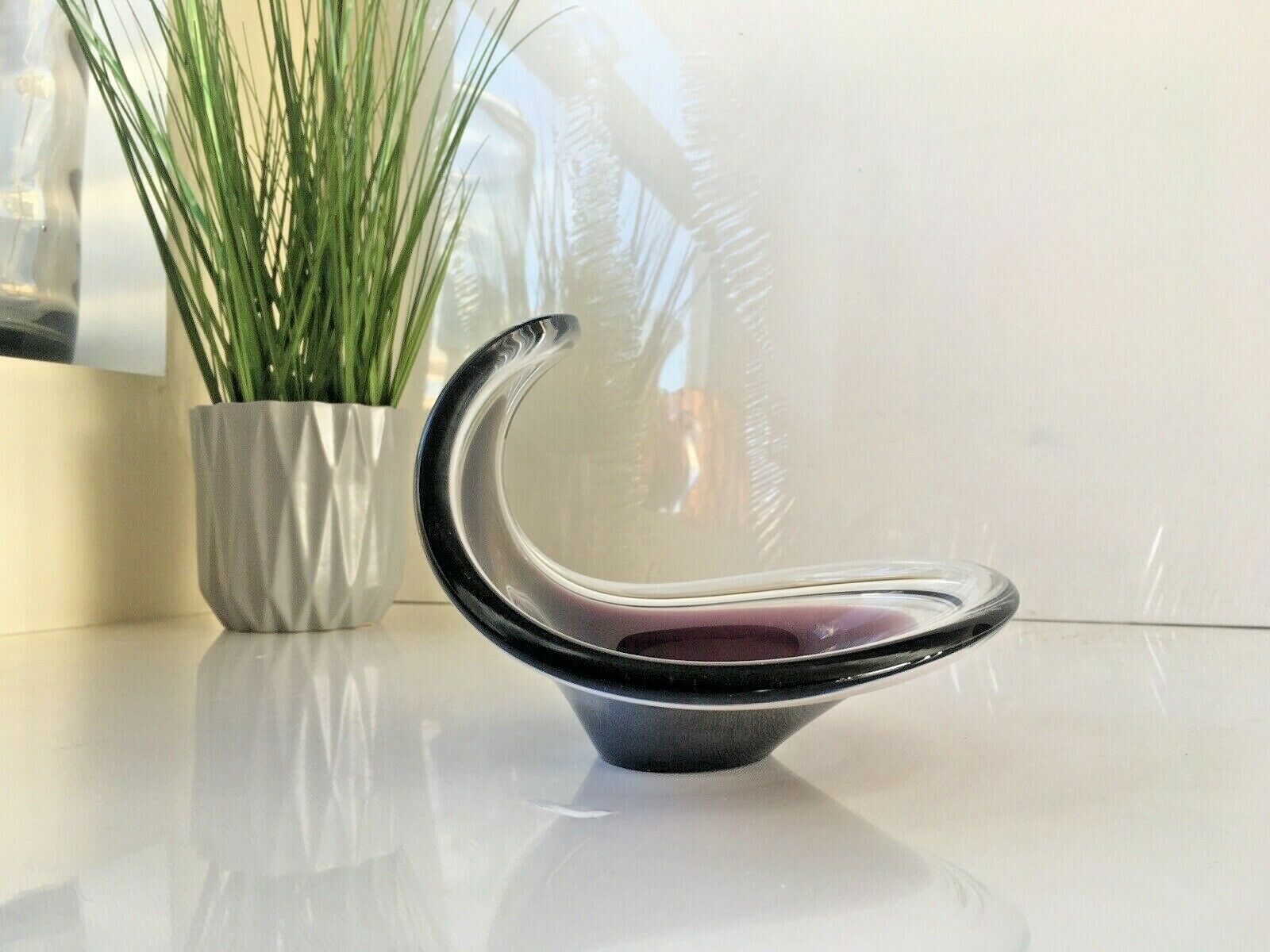 photo furniture Mid Century Swedish Flygsfors Aubergine Freeform Art Glass Bowl   Paul Kedelv