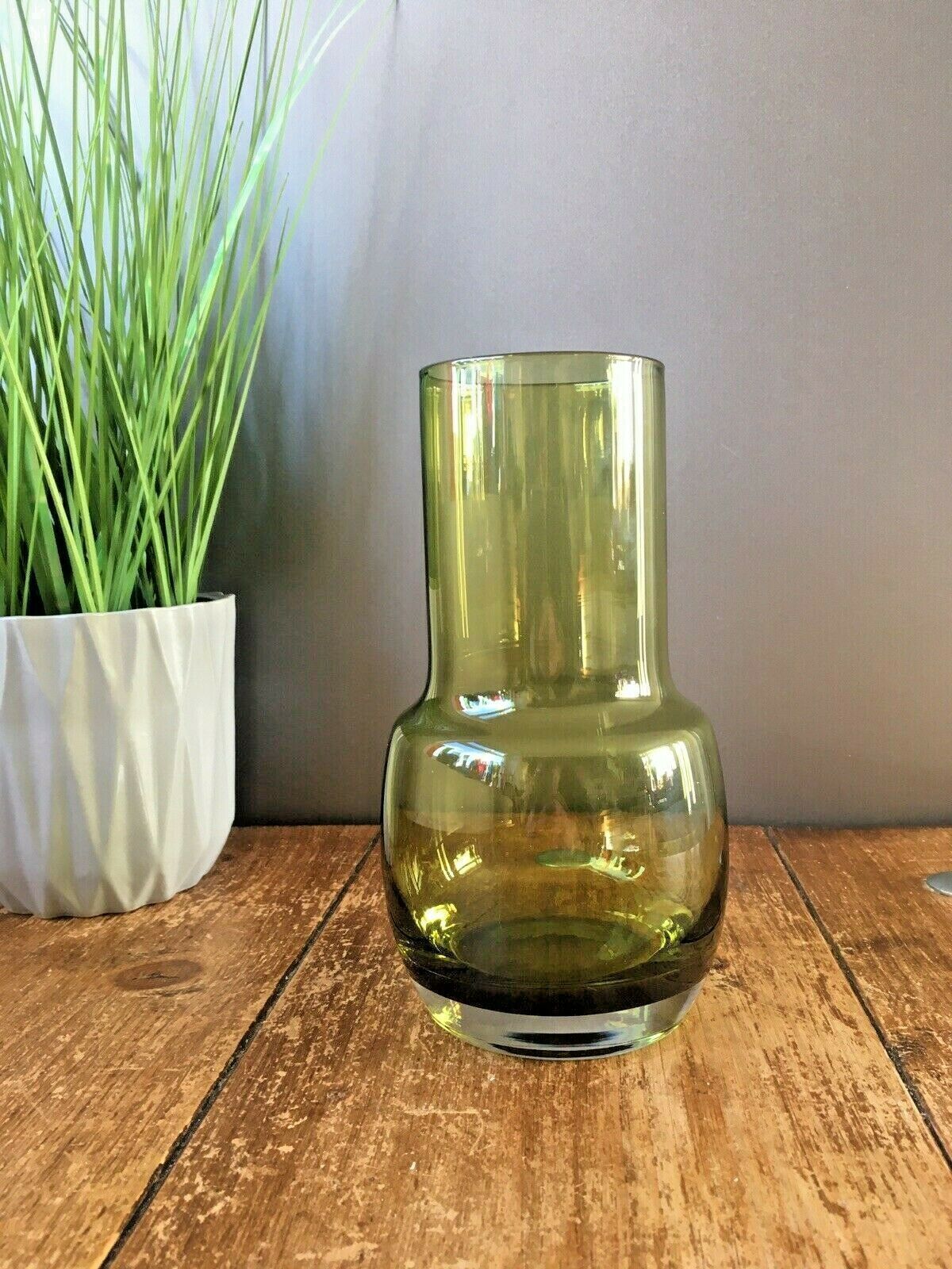 Retro 70's Riihimaki Tall Green Art Glass Vase 1483 Tamara Aladin Scandinavian photo for sale
