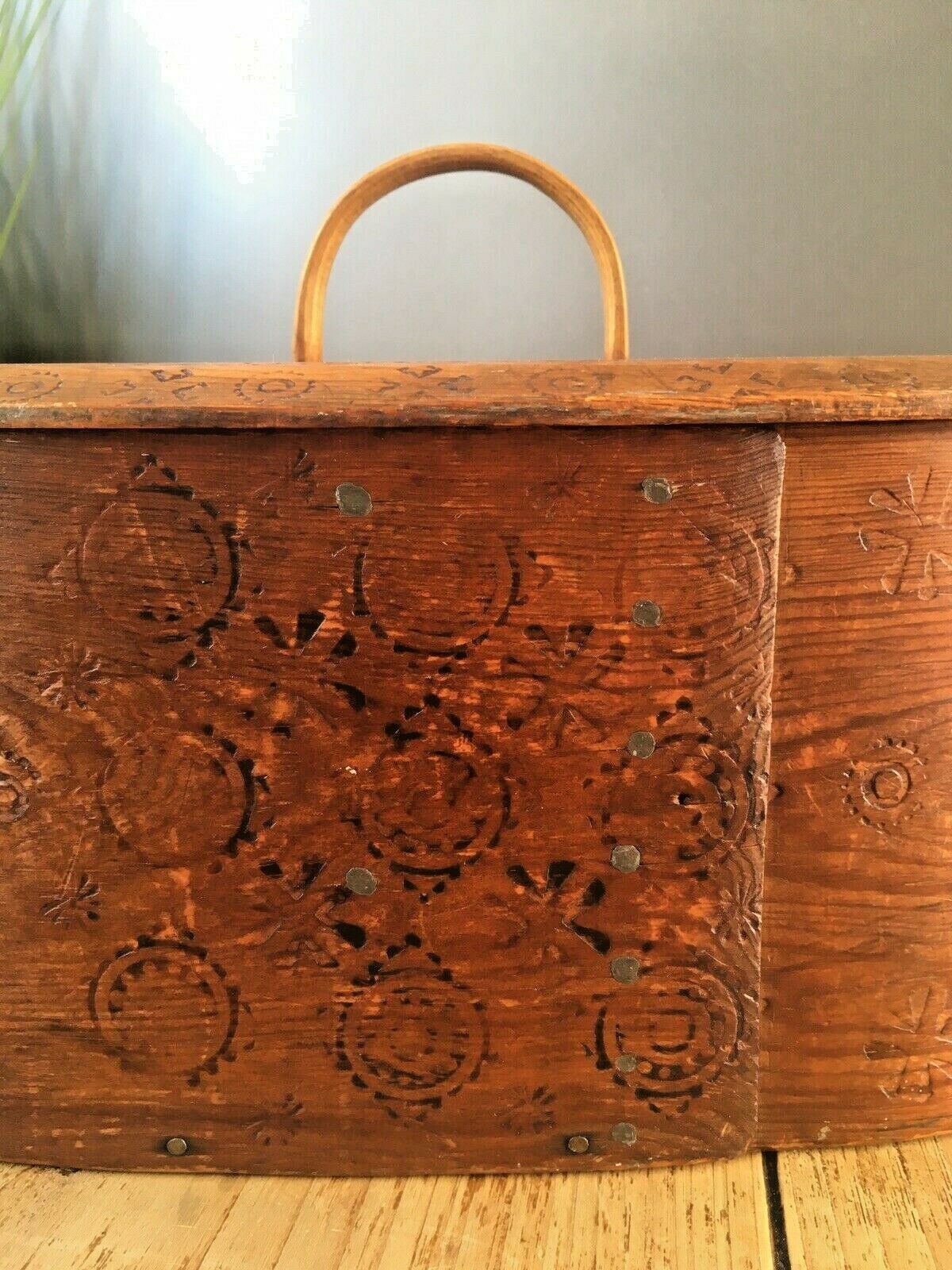 Large Antique 19th C Norwegian Tine Bentwood Folk Art Pokerwork Box Scandinavian photo furniture