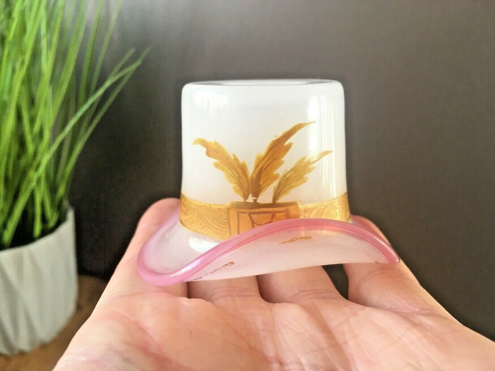 Superb Antique Miniature Opalescent Glass Top Hat Vase Eye Bath Match Holder photo buy