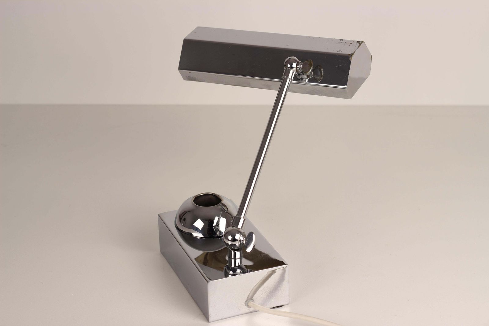 photo for sale Art Deco Adjustable Chrome Bankers Desk Light With Inkwell Or Pen Desk Tidy 1920