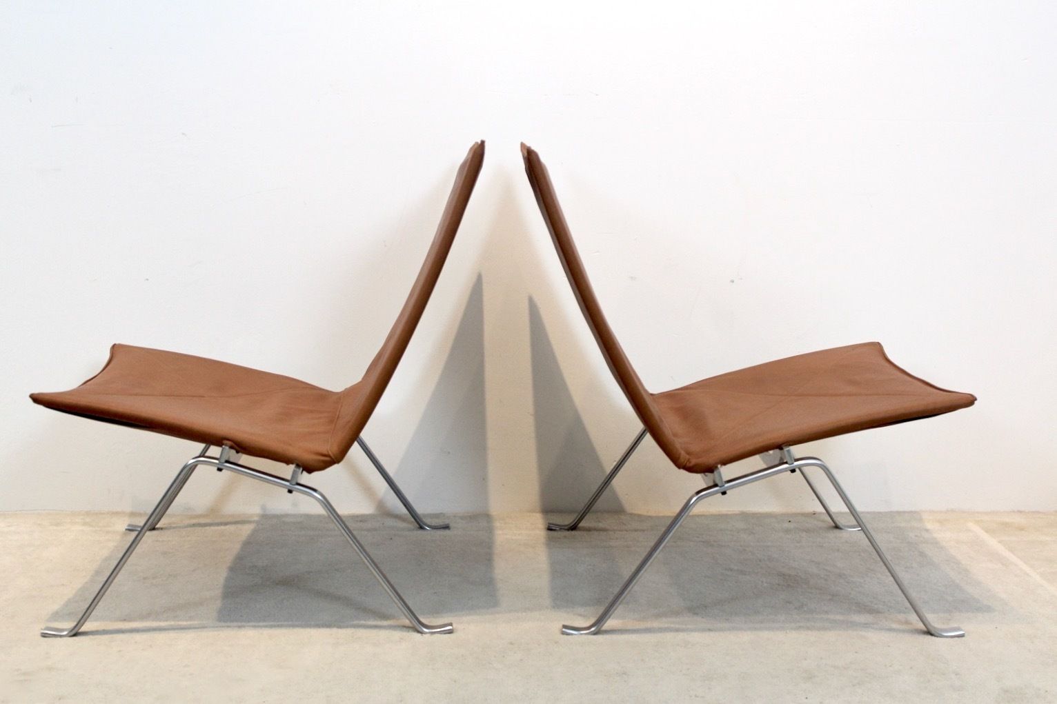 Cognac Leather Pk22 Chairs By Poul Kjærholm For E. Kold Christensen photo for sale