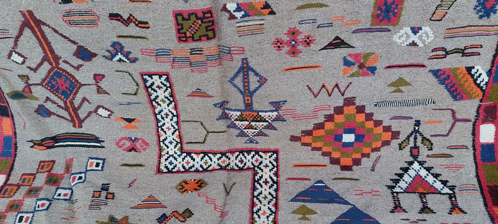 850.0 Handmade Traditional Moroccan Rug. Berber Carpet Natural Wool And Camel Hair / 8.3x5.4 Ft photo