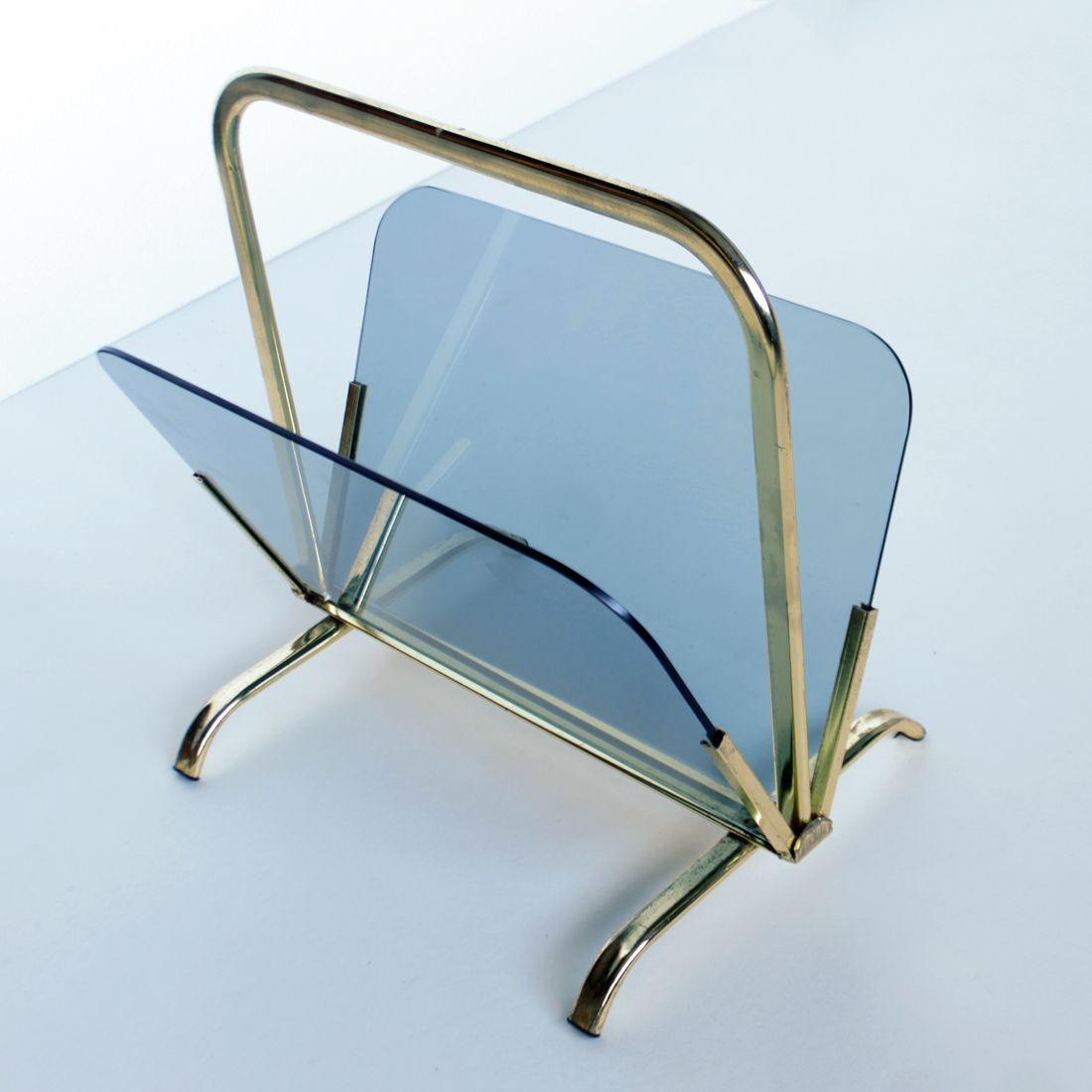 photo furniture Glass And Brass Magazine Rack, France