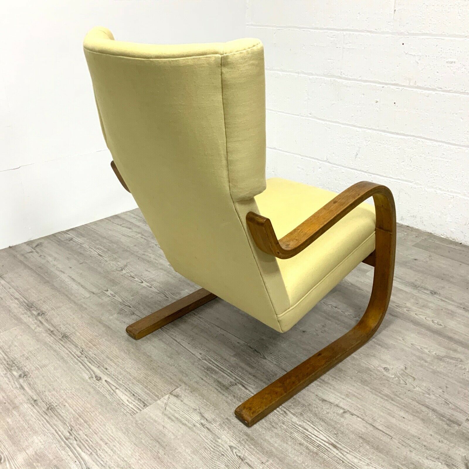 An Early Alvar Aalto No2 Model 401 Bent Plywood Lounge Chair Finmar / Artek photo 1995.0