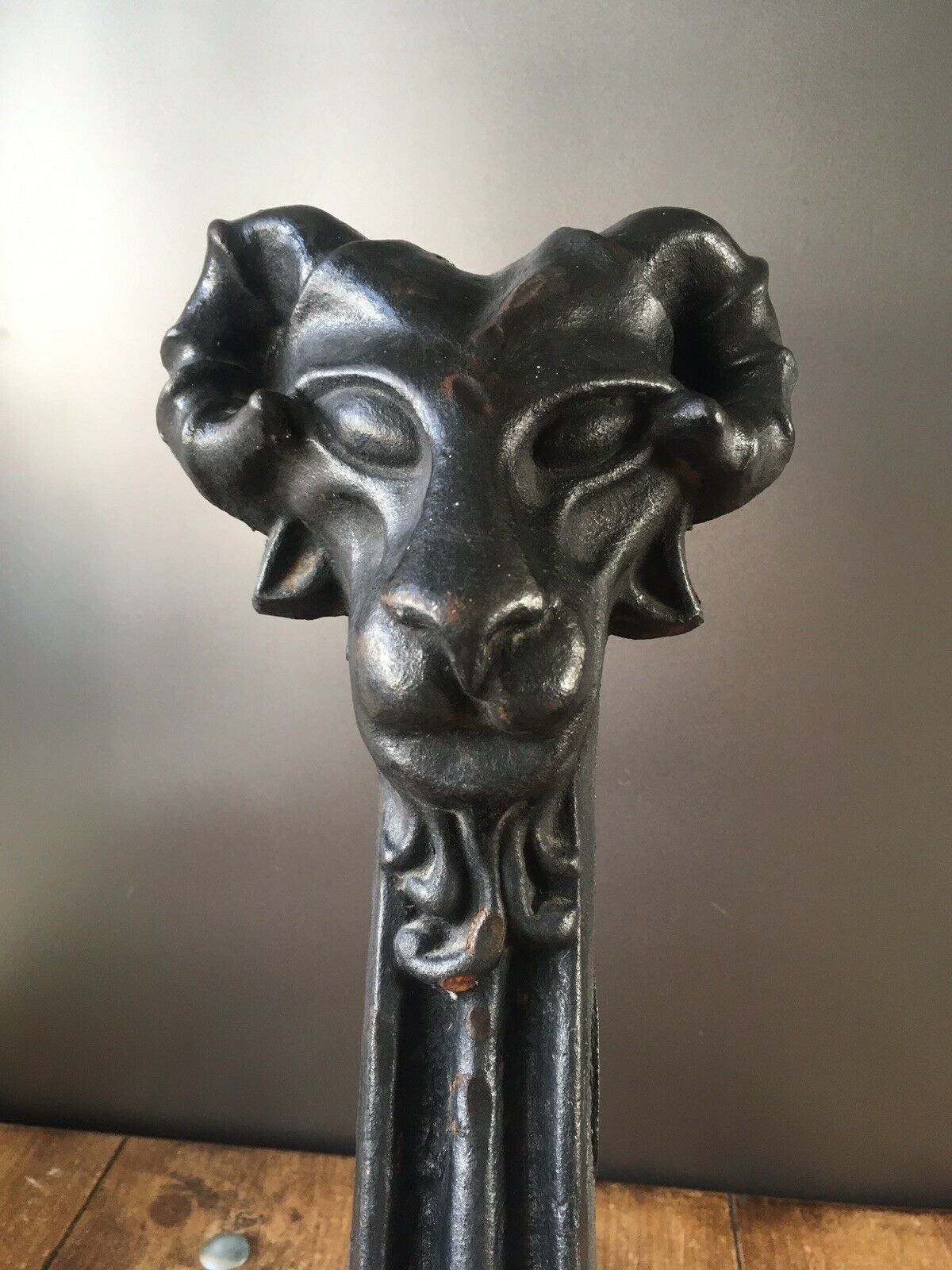 photo furniture Exceptional Antique Rams Head & Hoof Cast Iron Fireside Fire Dogs Andirons 50kg