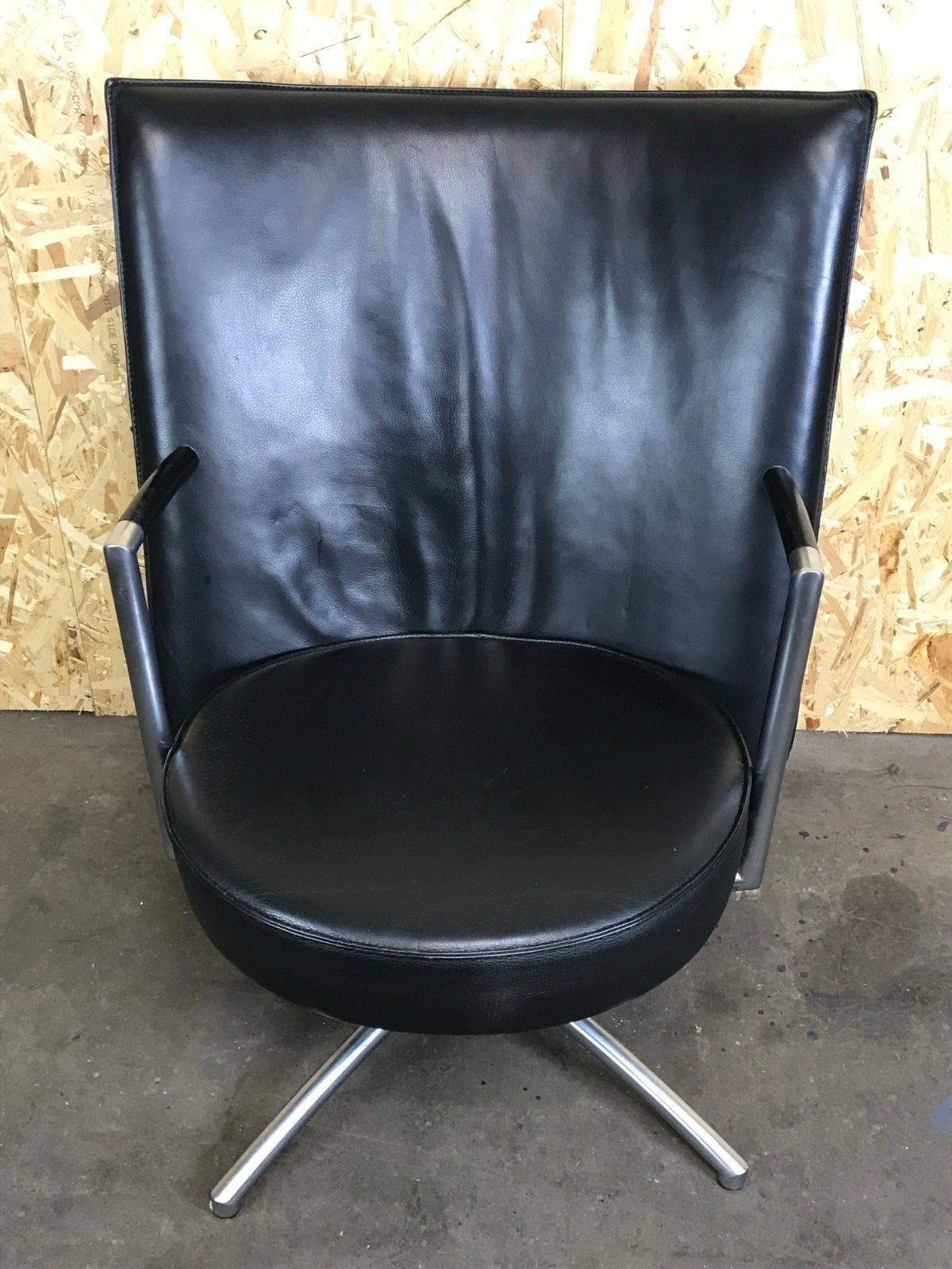 Erik Jørgensen Ej70 "Partner" Chair By Joannes Foersom & Peter Hiort Lorenzen photo furniture