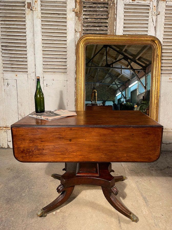 Early Antique Georgian George II Flame Mahogany Breakfast Table Circa 1740 photo vinterior