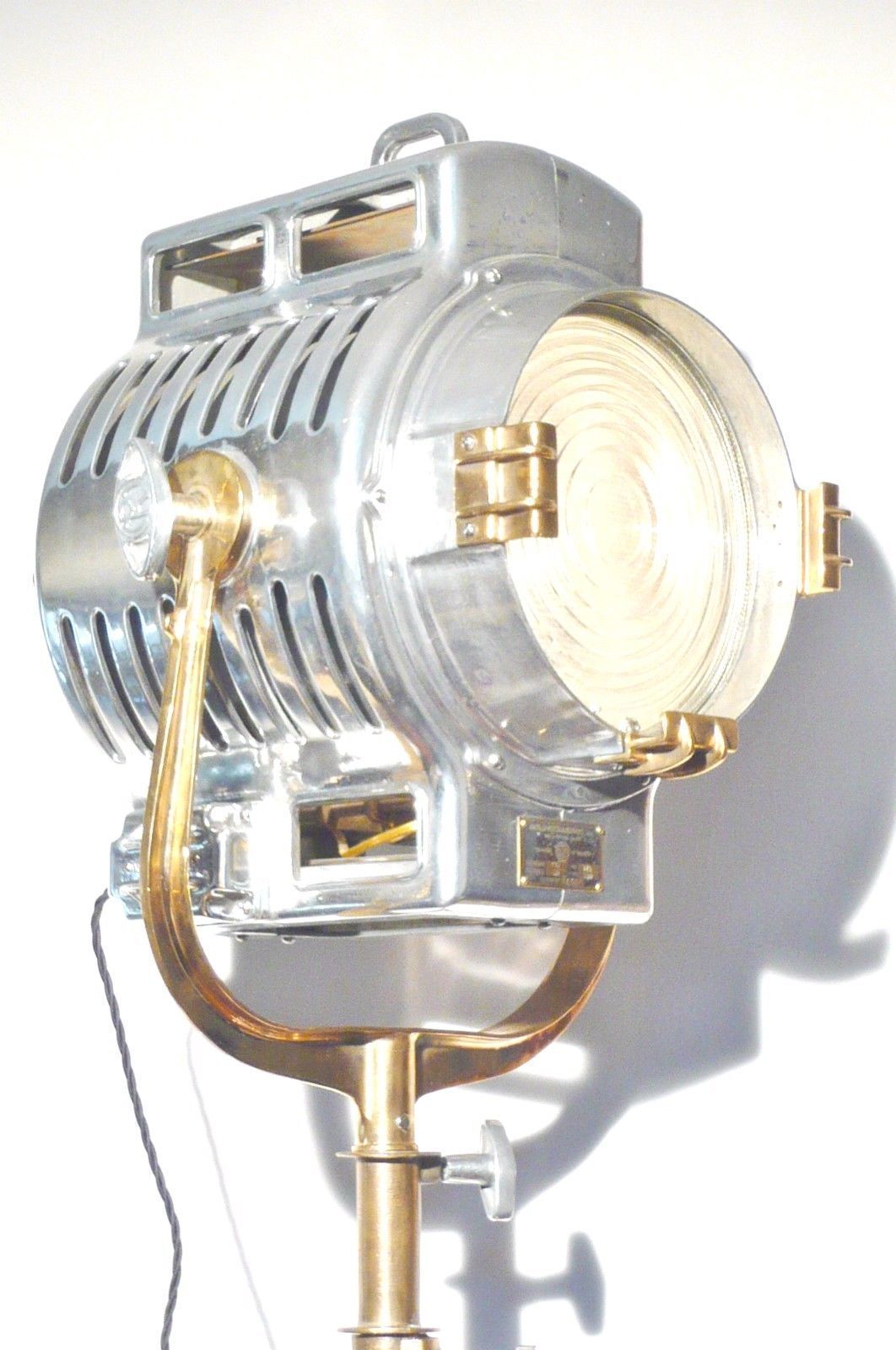 Vintage Mole Richardson Movie Spot Light Industrial  Art Deco Hollywood Studio Film Lamp Paramount Cir 1930's photo 4995.0