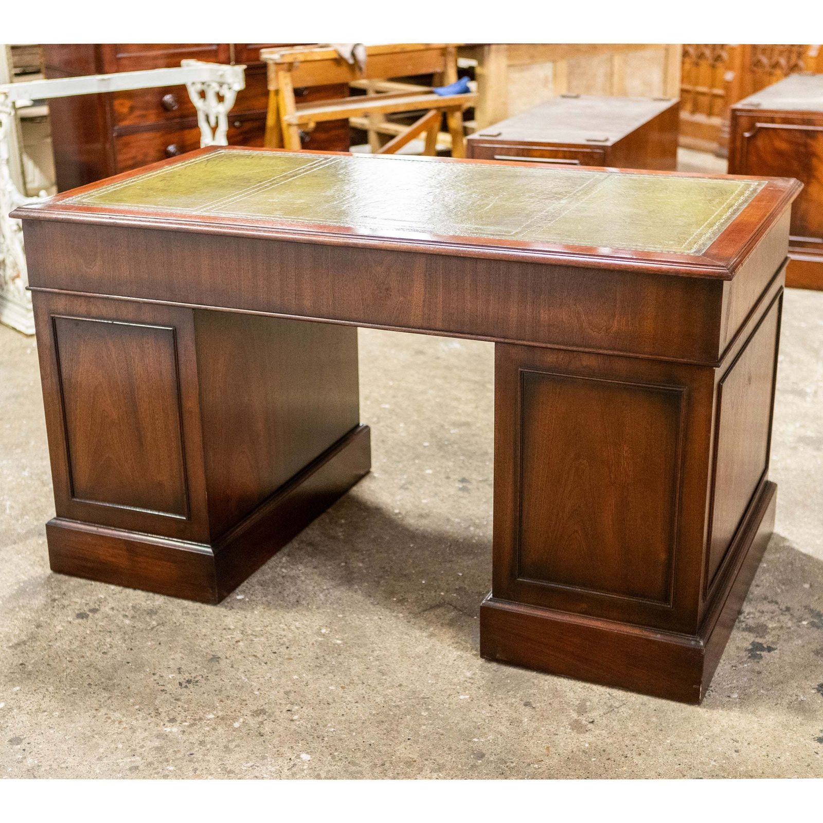photo buy Reclaimed Flame Mahogany Pedestal Desk | Charles Barr