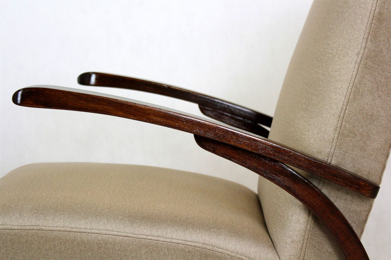 Armchairs By Jindřich Halabala, 1940s, Set Of 2 photo for sale
