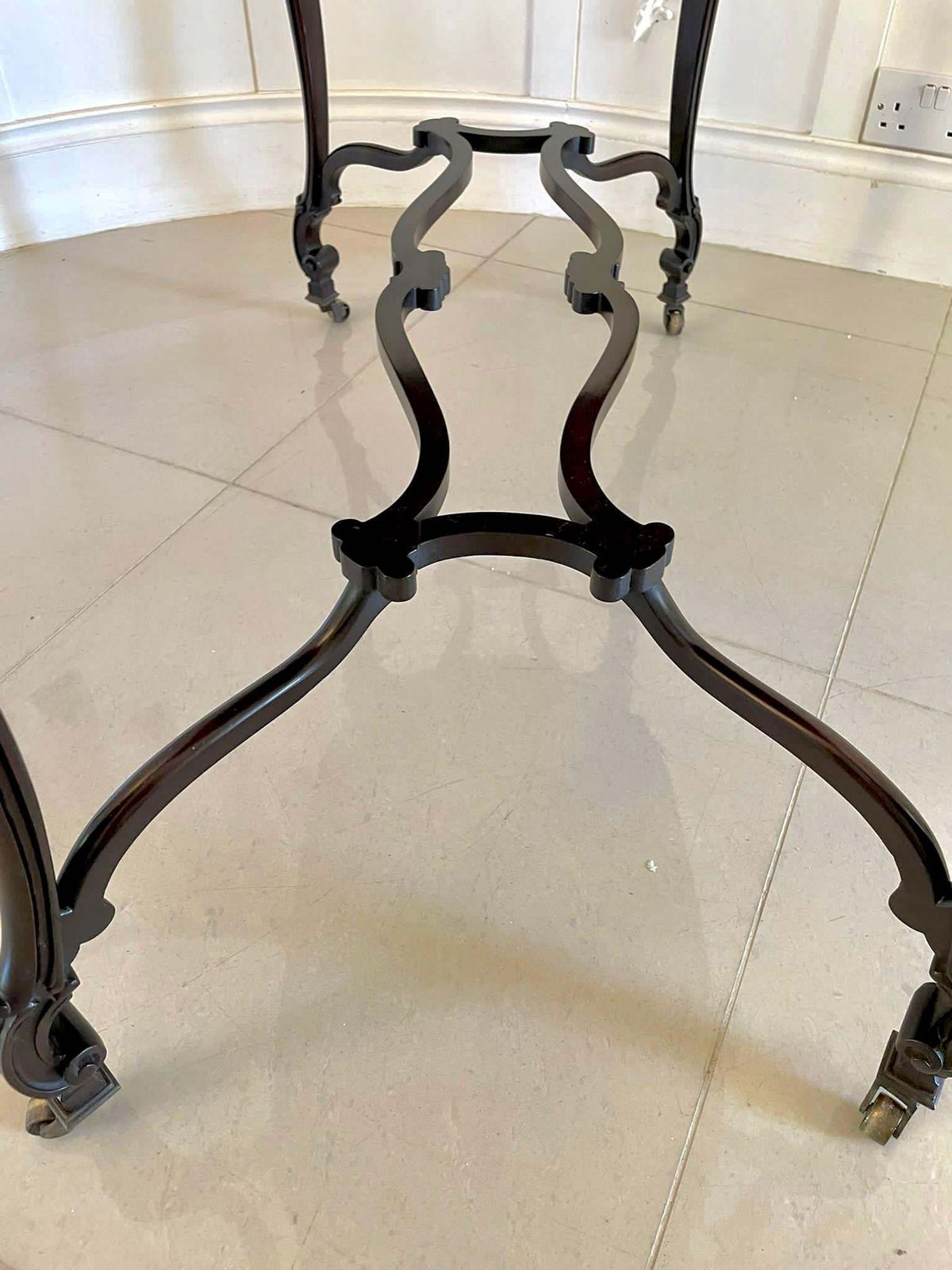 Outstanding Quality Antique Victorian Carved Mahogany Freestanding Centre Table photo Furniture