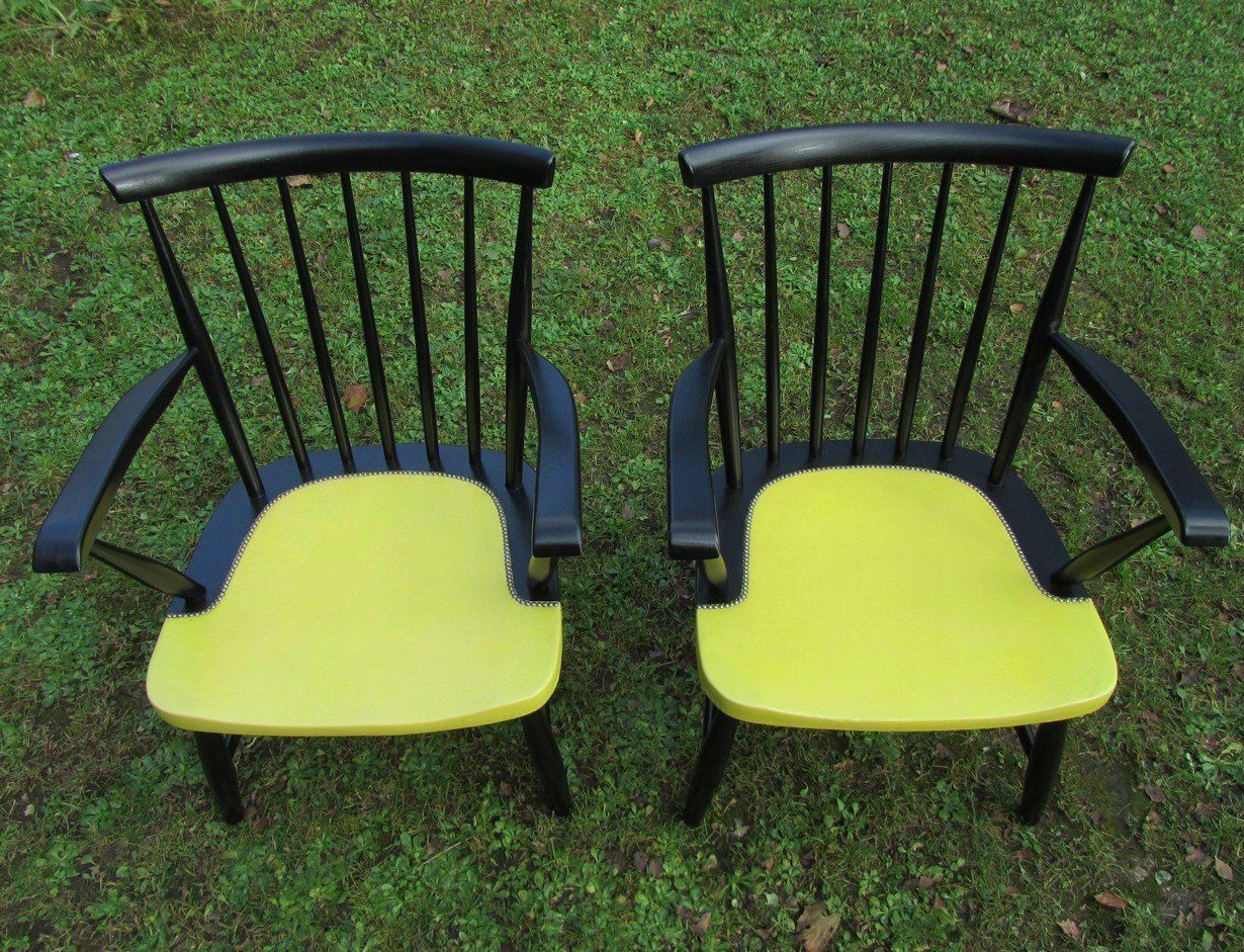 Mid Century Spindle Back Armchairs, 1950s, Set Of 2 photo furniture
