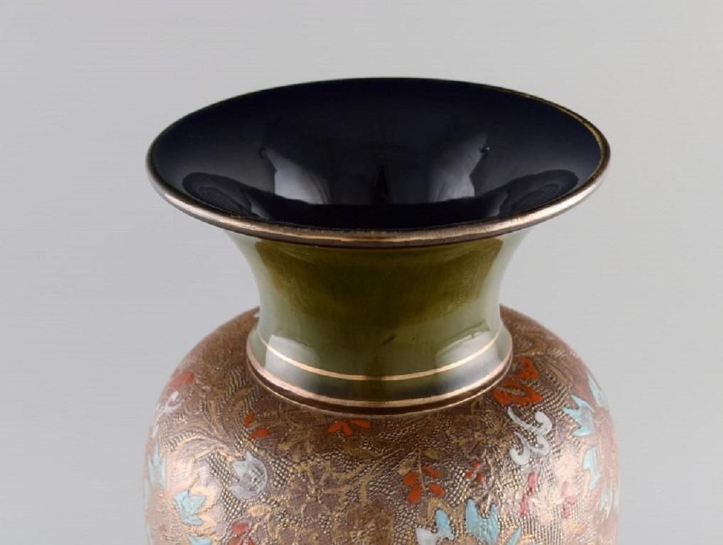 Large Doulton Lambeth Pottery Vase With Hand Painted Flowers And Gold Decoration photo vinterior