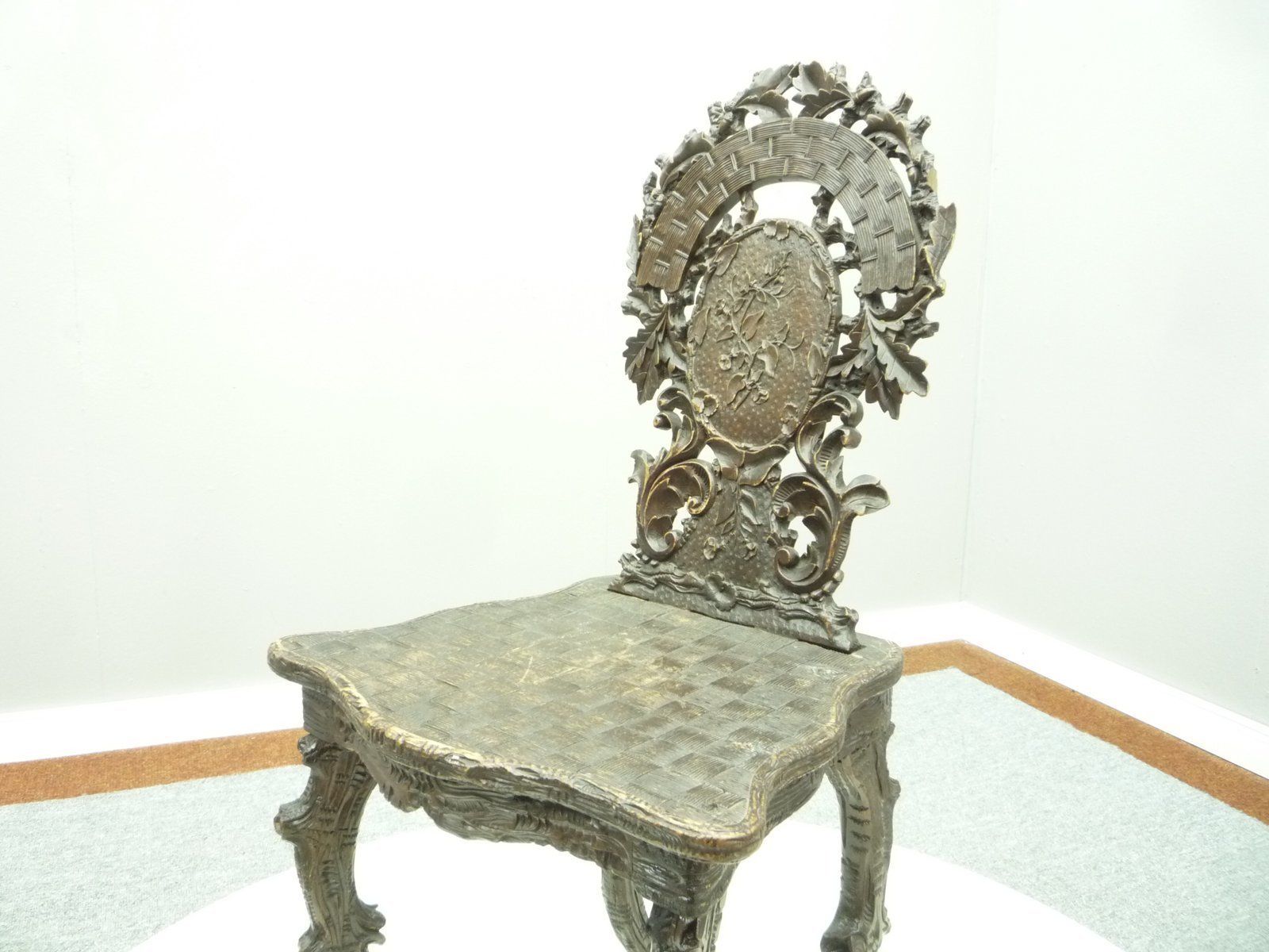 Antique Hand Carved Oak Chair, 1900s photo vinterior