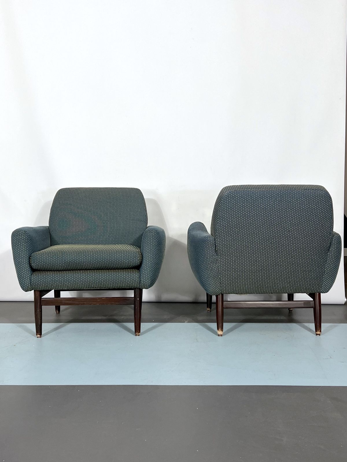 photo vinterior Italian Mid Century Wood Modern Armchairs From 60s