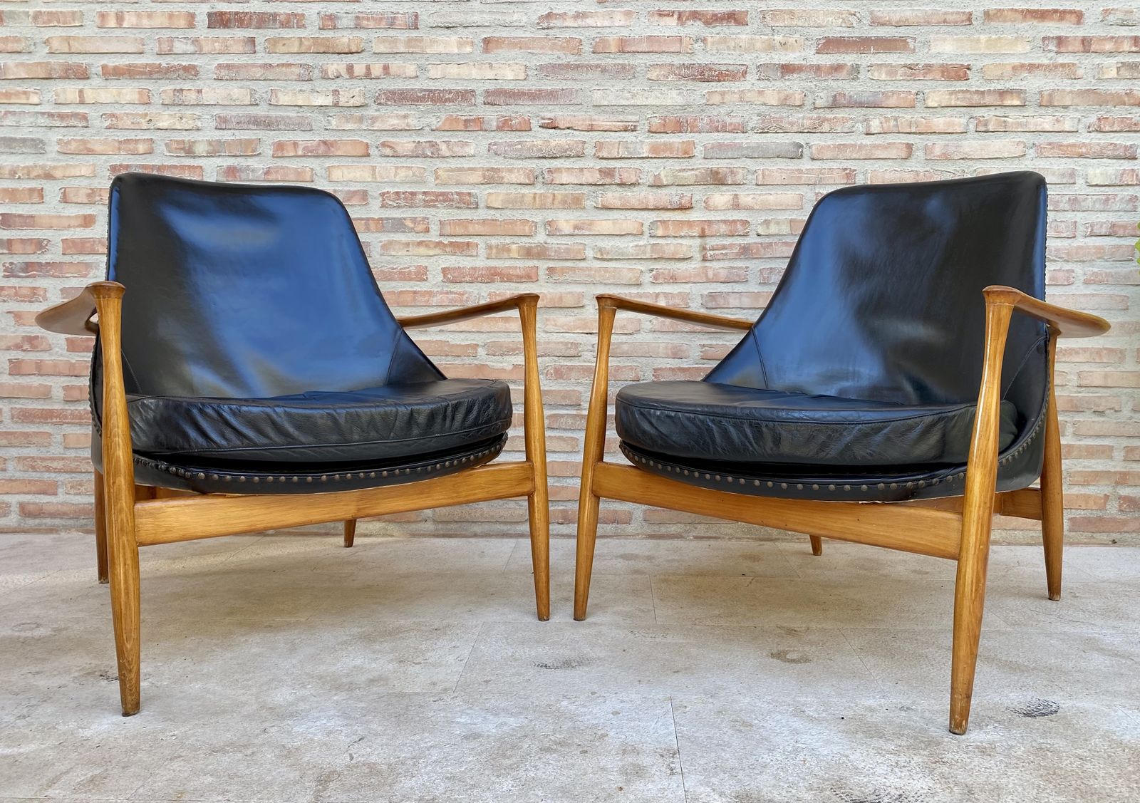 Ib Kofod Larsen Elizabeth Lounge Chair Stijl, Set Van Twee