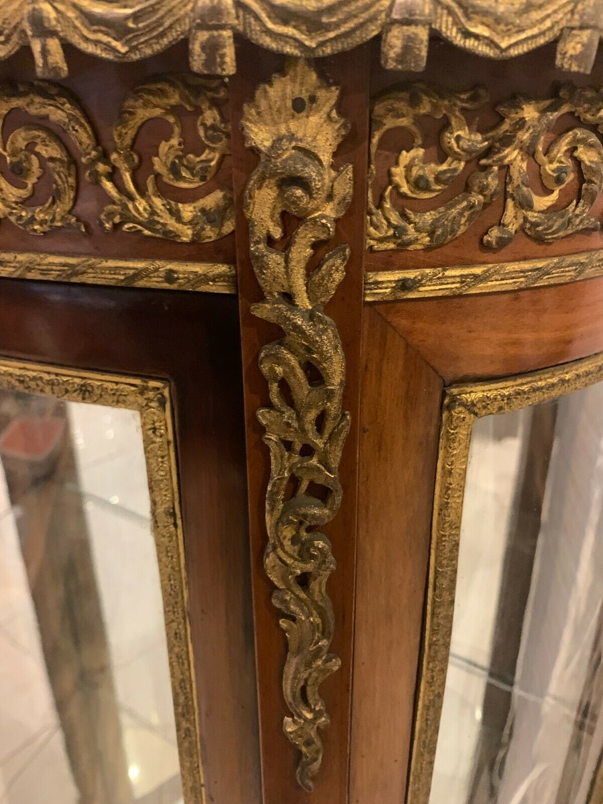 Napoleon III Showcase In Mahogany And Chiseled Bronze XX Century photo vinterior