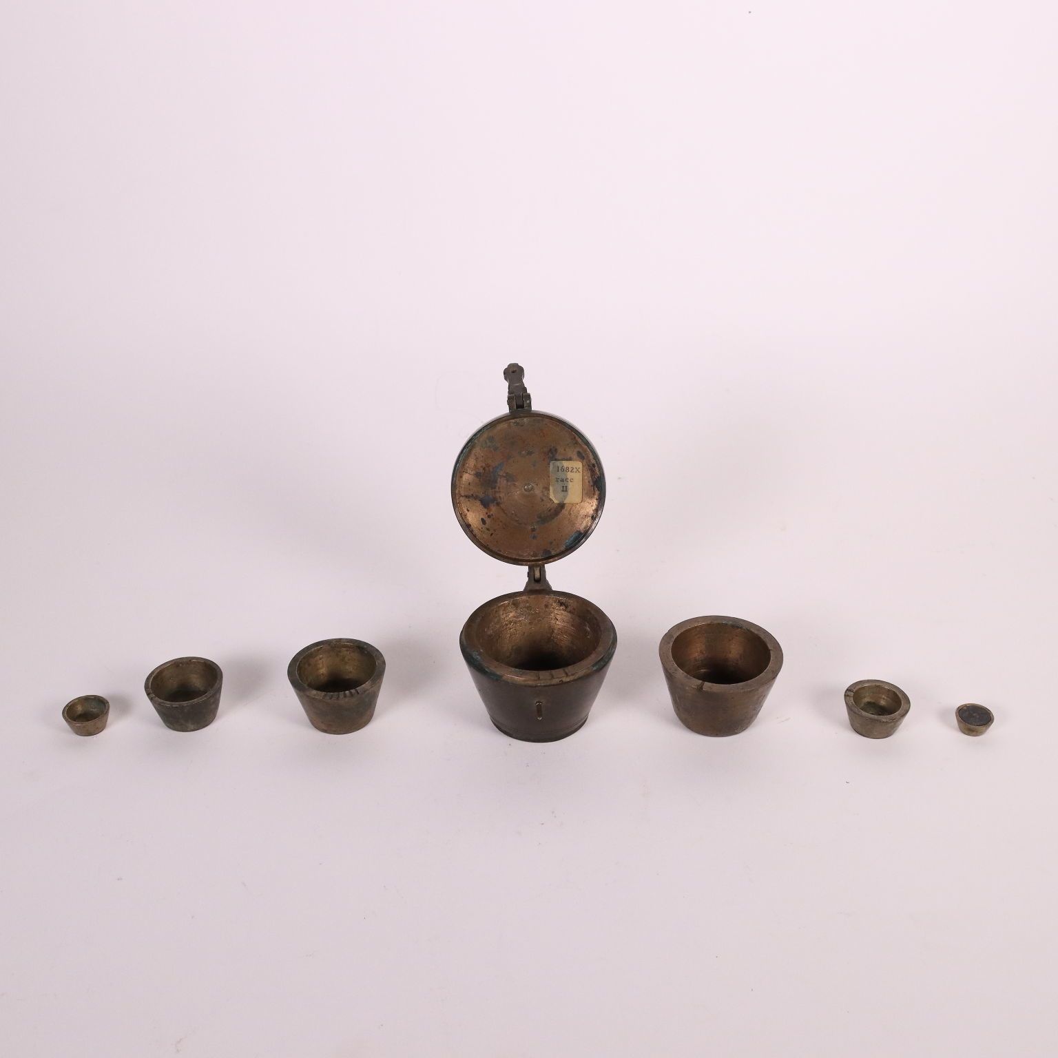Scale With Weights Brass Iron Nuremberg Germany 17th 19th Century photo buy