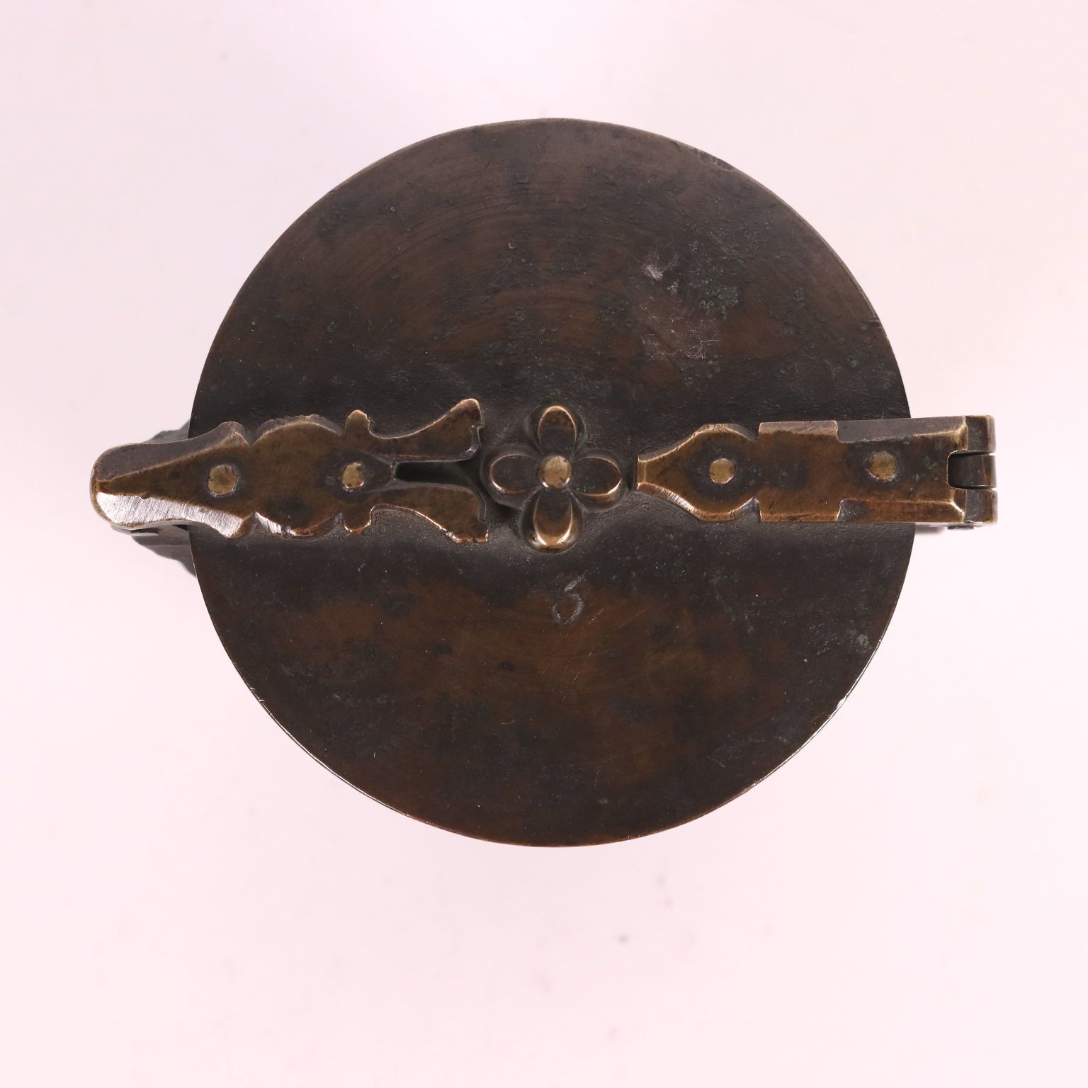 photo furniture Scale With Weights Brass Iron Nuremberg Germany 17th 19th Century