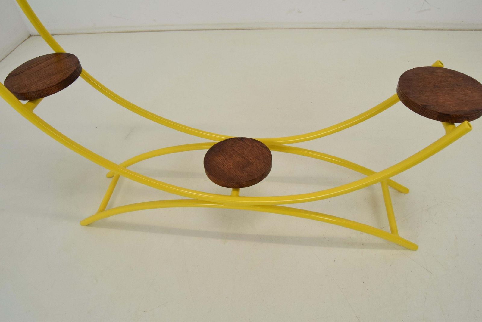photo furniture Mid Century Tubular Stand Flowers,1960's.