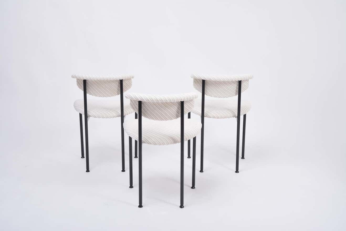 photo vinterior Set Of Three Dutch White Alpha Chairs Designed By Rudolf Wolf, 1960s