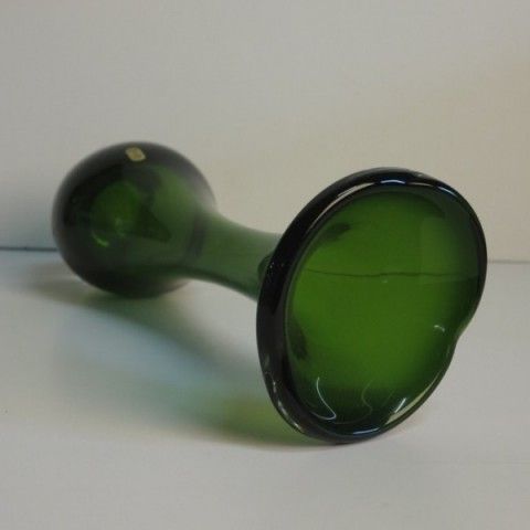 Aseda Green Art Glass Vase From Bo Borgstrom. Sweden 1960 photo vinterior