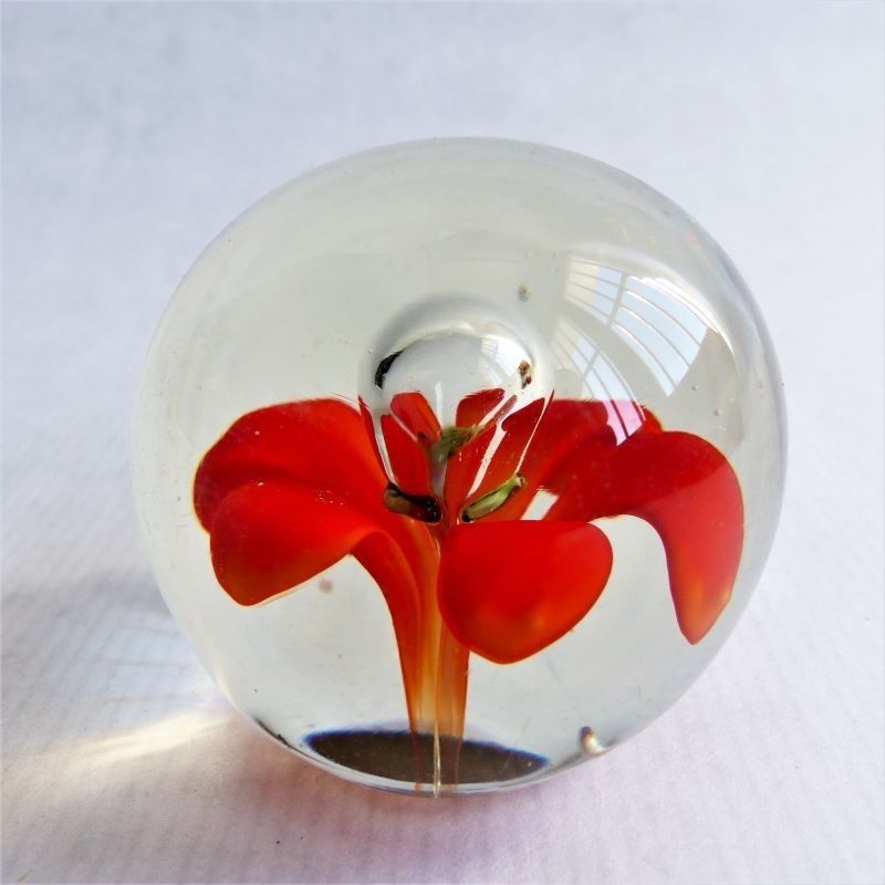 Glas Paperweight By Murano. Italy 1960   1970