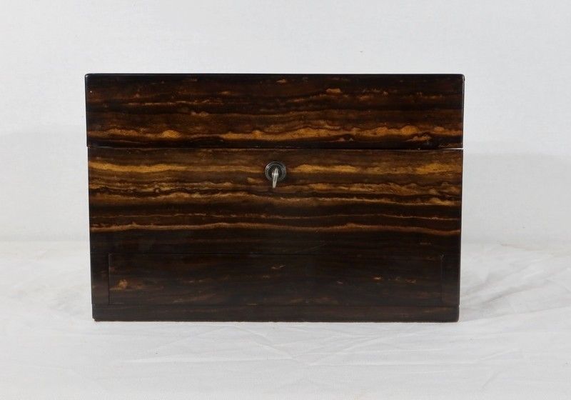photo furniture Toilet Box Signed "John Bagshaw & Sons", England   2nd Part Of The 19th Century