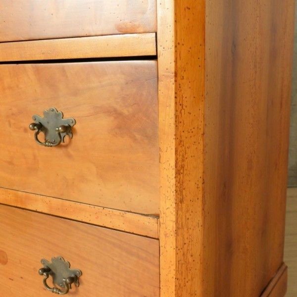 photo furniture Biedermeier Chest With Three Drawers 1820 1850