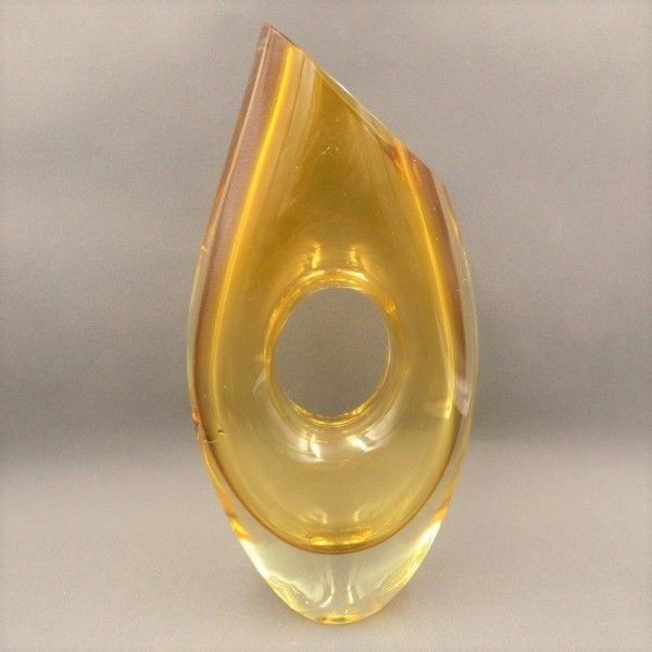 Sommerso Vase Made Of Murano Glass By Flavio Poli. 1950   1959 photo furniture