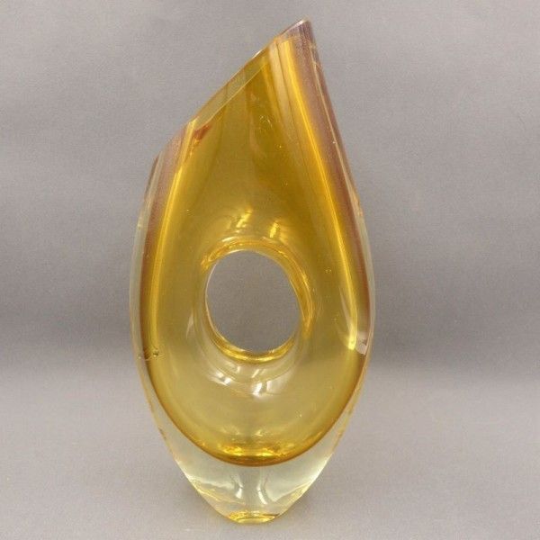 photo furniture Sommerso Vase Made Of Murano Glass By Flavio Poli. 1950   1959