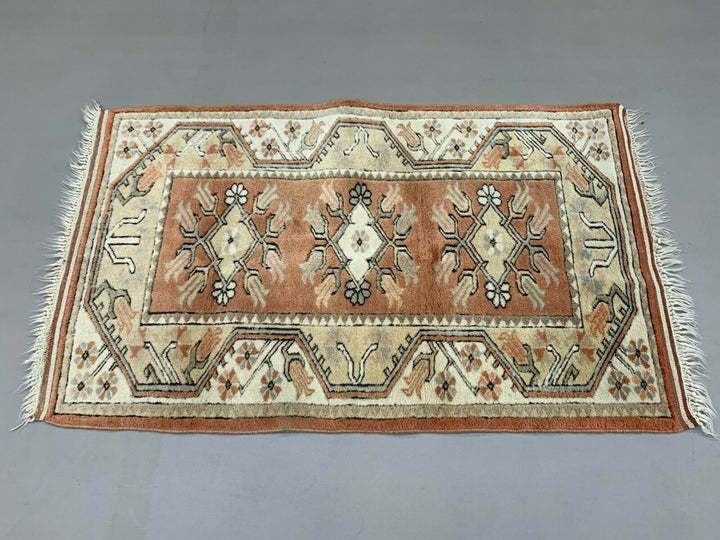 Old Turkish Small Milas Rug 142x85 Cm Old Vintage Carpet Ushak Pink Beige Blue photo 275.0