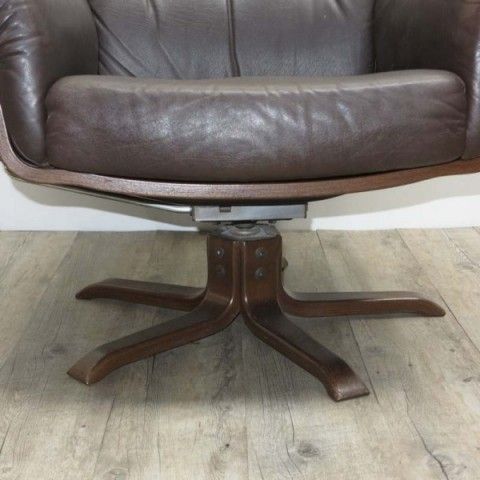 Vintage Armchair With Ottoman. photo vintage
