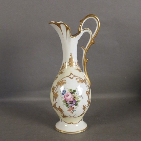 Porcelain Vase From Limoges 1960   1970 photo vinterior