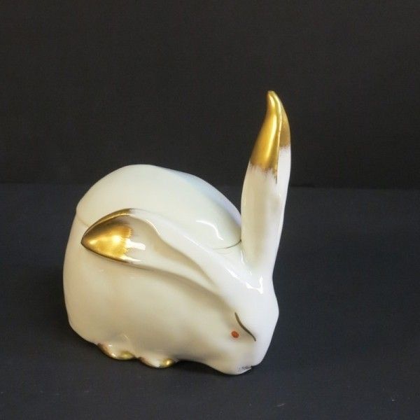 Limoges Porcelain Figurine "La Bonbonniere Lapin". Sandoz 1900   1920. photo 421.0
