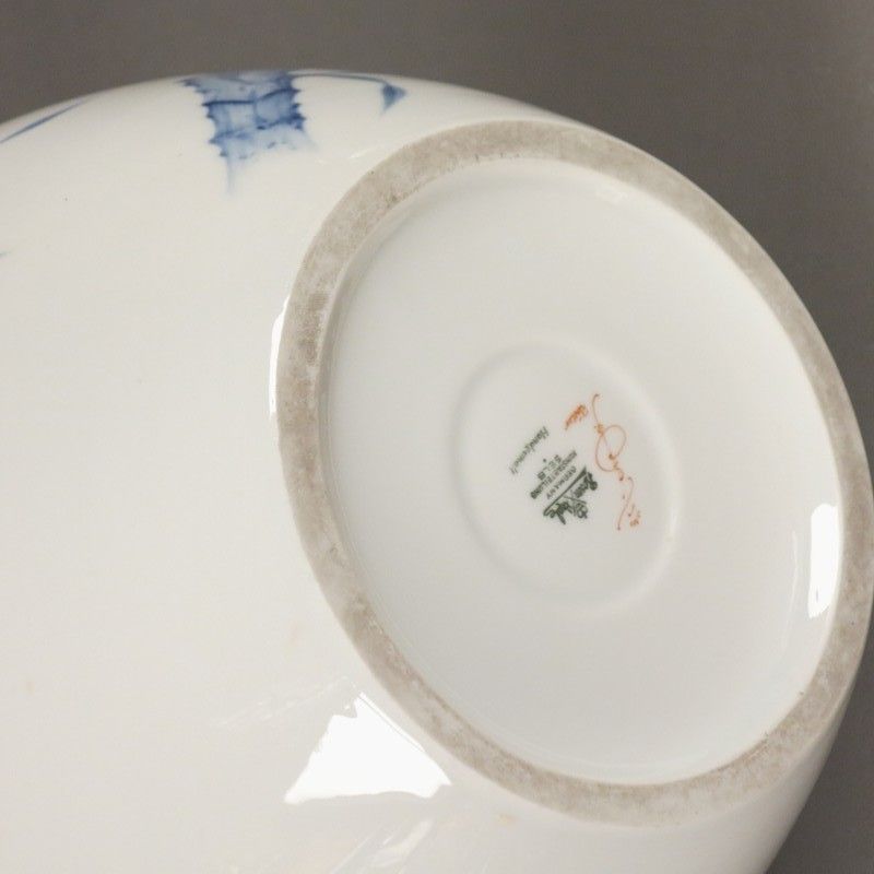 Porcelain Vase By Reuter For The Kunstabteilung Rosenthal. 1900   1920 photo for sale