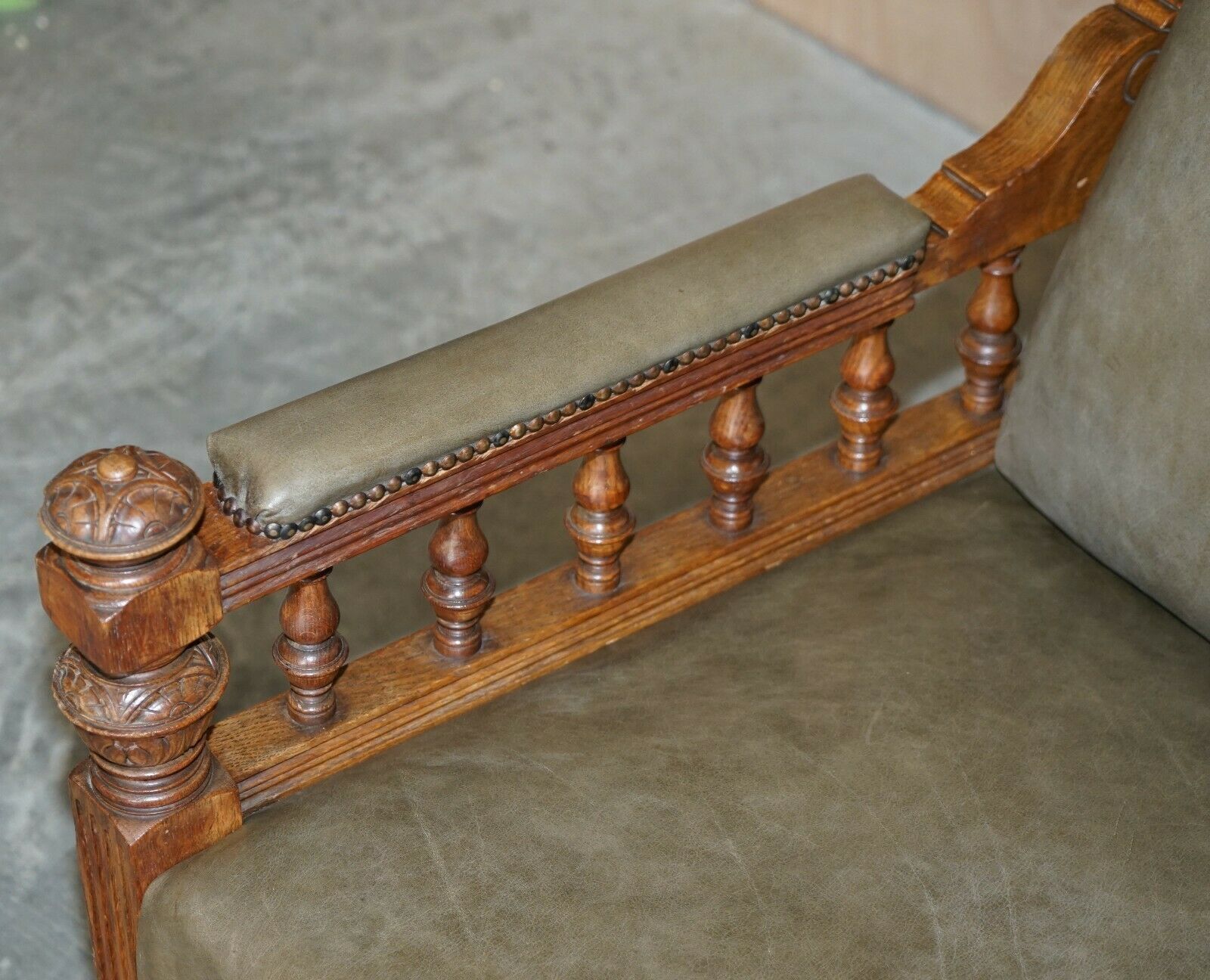 Antique Pair Of Ornately Carved Oak Framed Leather Victorian Throne Armchairs photo vinterior
