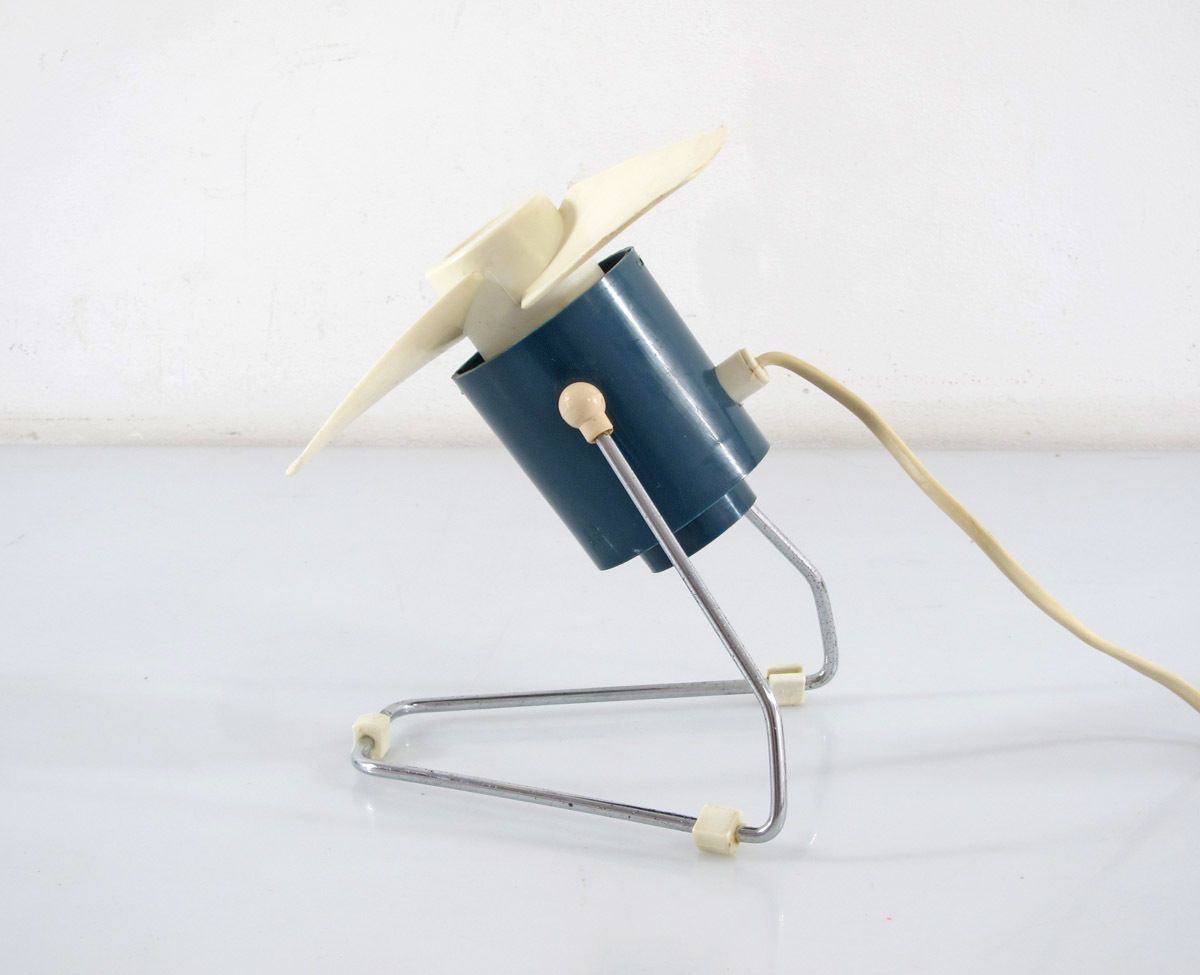 Vintage Blue Sixties Table Ventilator photo vinterior